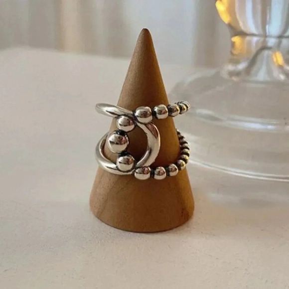 Minimalist 925 Sterling Silver Twist Geometric Ring - Picture 2 of 6